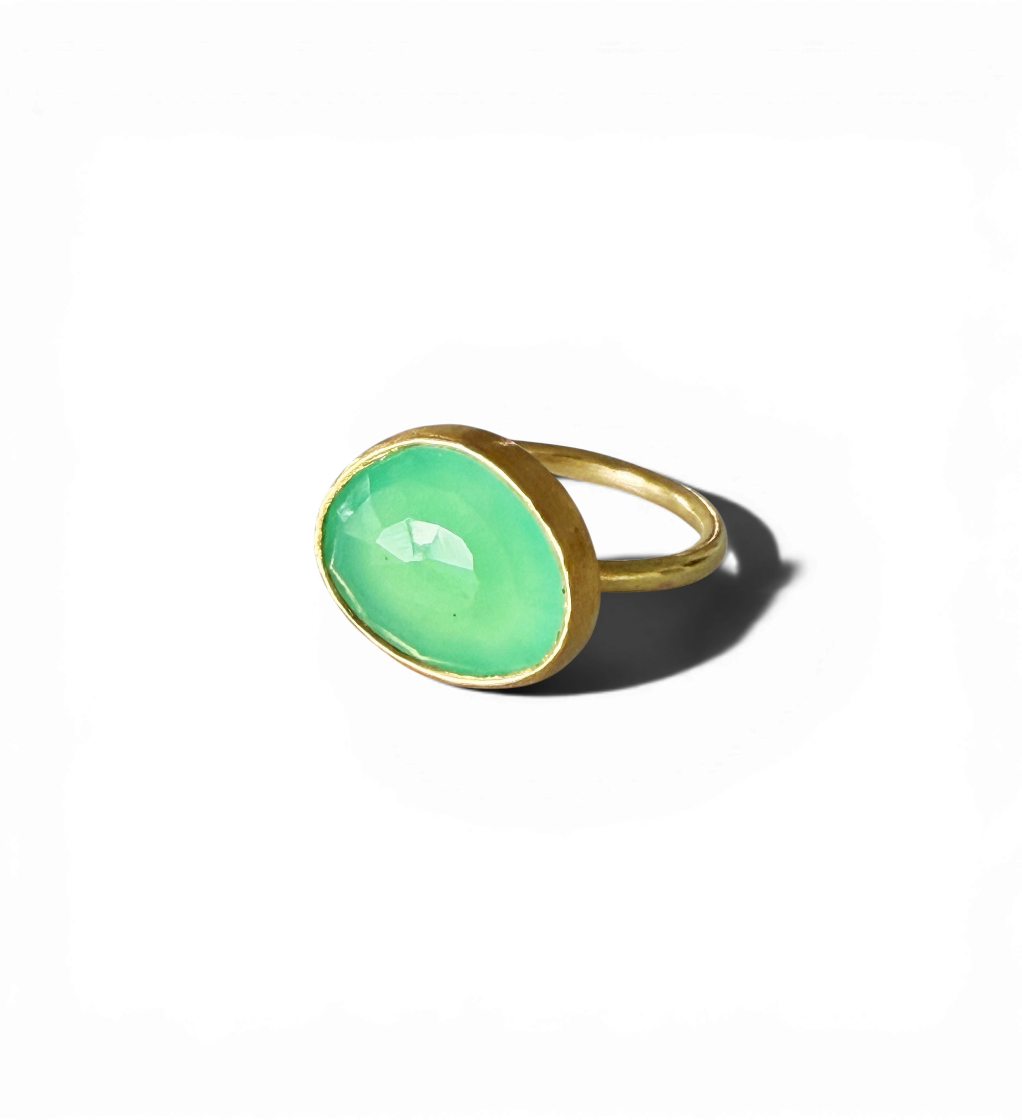 Chalcedony Gold Ring by Sally Kay