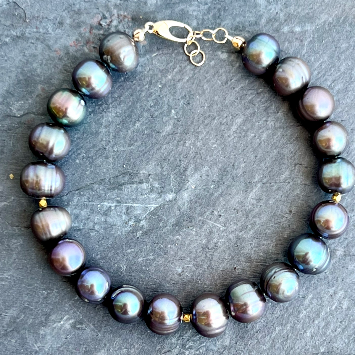 Freshwater Pearl 14K Gold Bracelet by Garden of Silver www.gardenofsilver.com