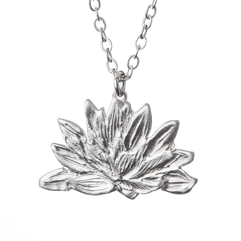 Shop Floral Elegance: Real WaterLily Necklace | Botanical Jewelry – Elnorah